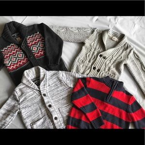 Lot 1 | CARDIGAN SWEATERS